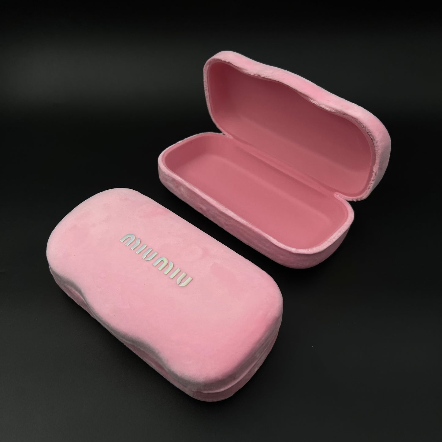 Estuche MIU